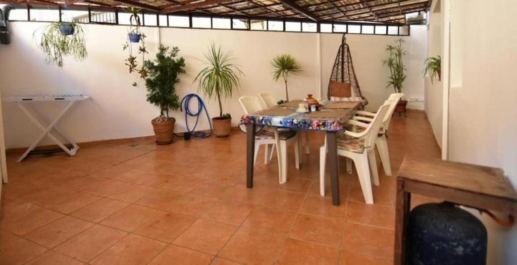 Appartement Elegant Et Climatise Au Centre Avec Terrasse - Proche Plage Et Attractions ! Tangier Exterior photo